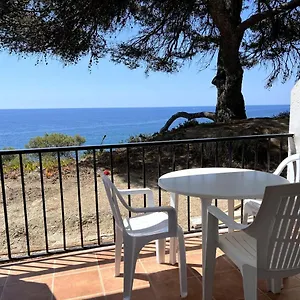 estudio-frente-al-mar-con-piscina-10.topcostabravahotels.com/